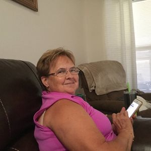 Meet your Posher, Deborah